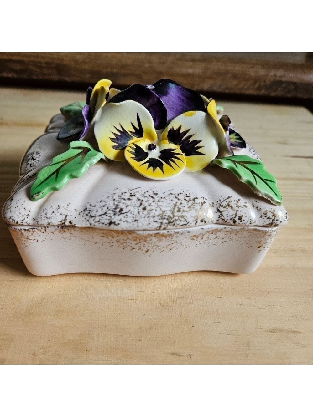 Vintage Porcelain Capodimonte Lidded Trinket Box
